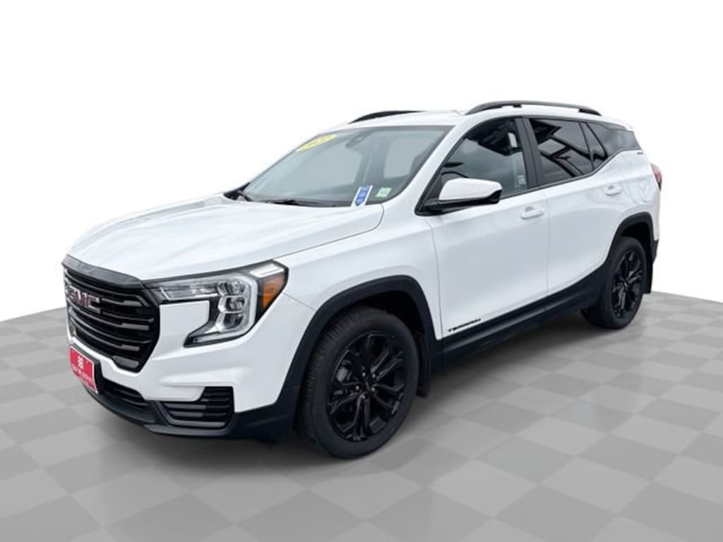 Used 2022 GMC Terrain SLE SUV