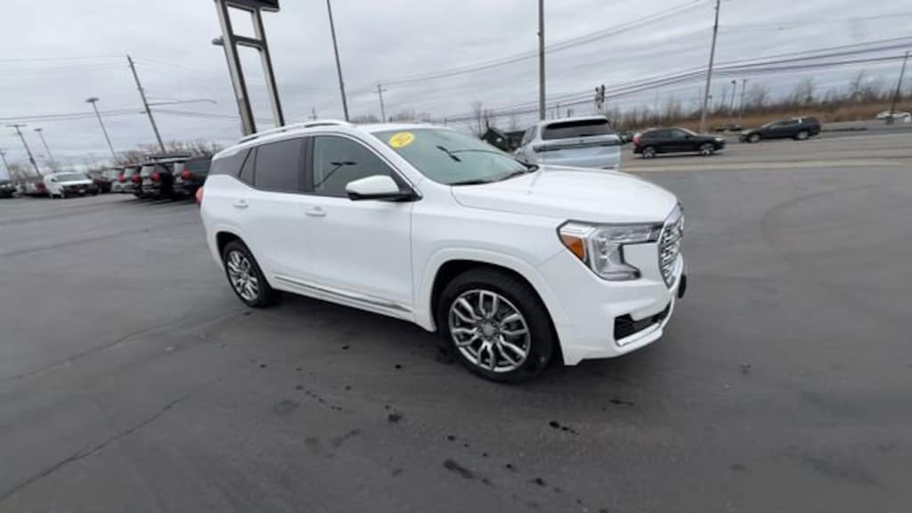 Used 2022 GMC Terrain Denali SUV